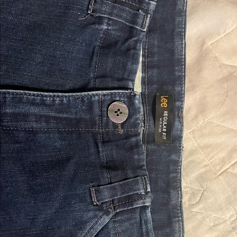 Lee shorts women
